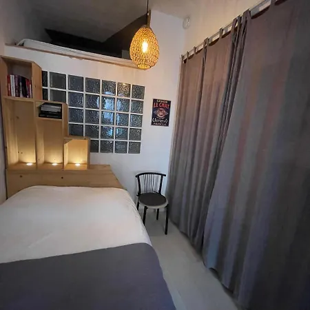 Agreable T2 Avec Baignoire *