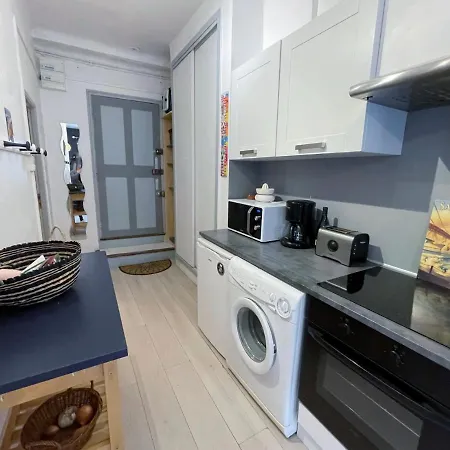 Agreable T2 Avec Baignoire Apartman La Ciotat